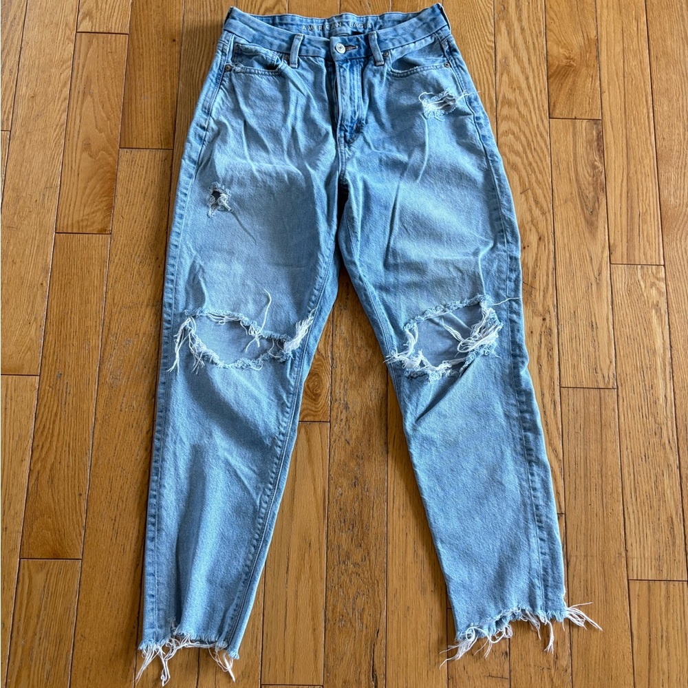 American Eagle Outfitters High Rise Distressed Blue Jeans